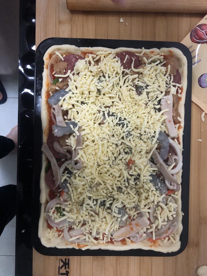 详细配方 节日必备巨大的12寸超豪华至尊披萨（厚底）