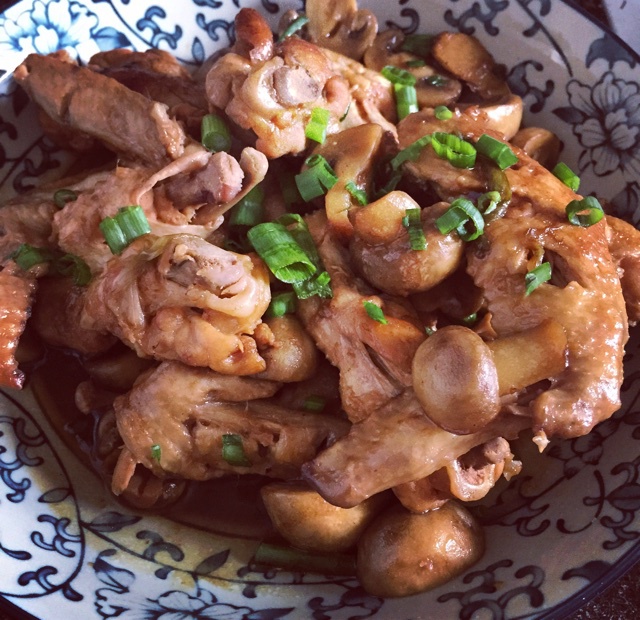 香菇鸡翅