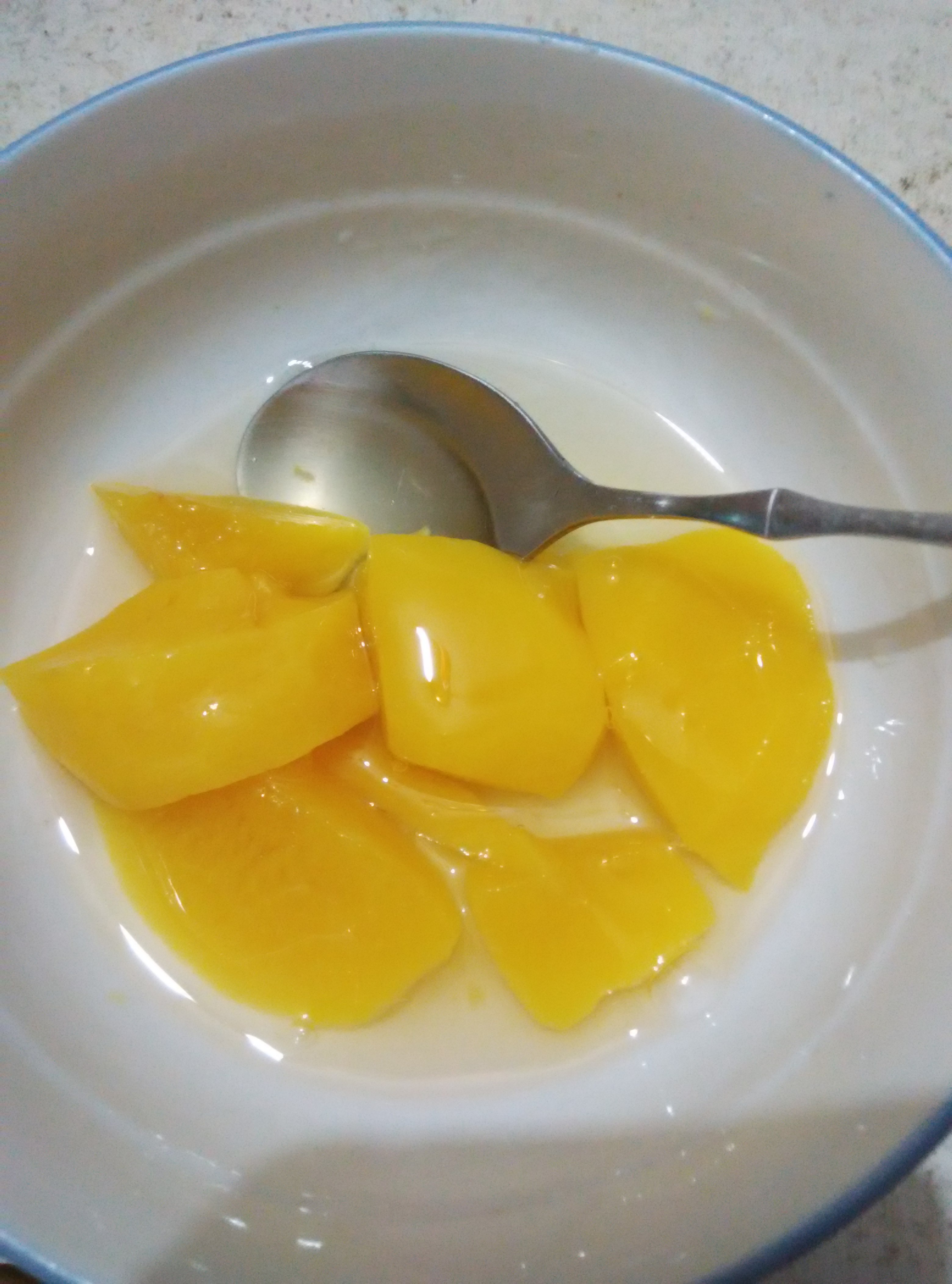 黄桃罐头