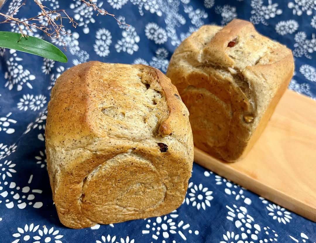 浓醇咖啡核果吐司