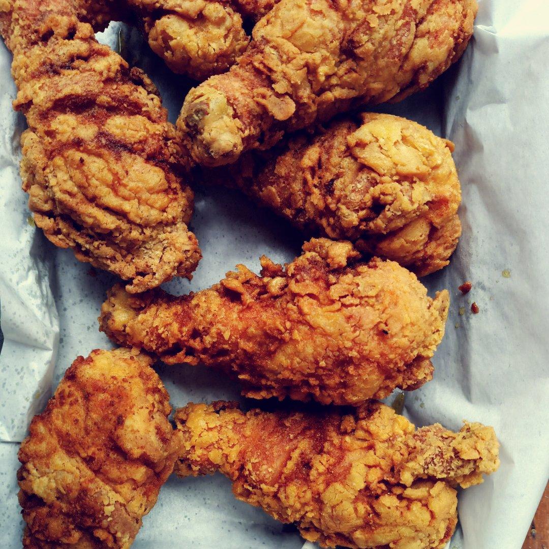 肯德基 炸鸡翅 炸鸡腿🍗好吃好吃了😋
