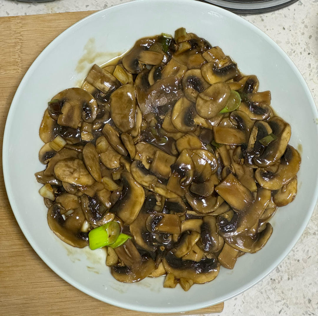 素炒口蘑（快手家常菜）