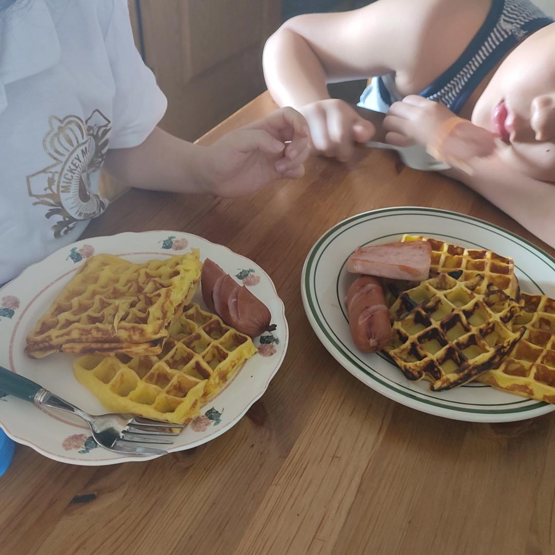 酸奶糯米华夫饼