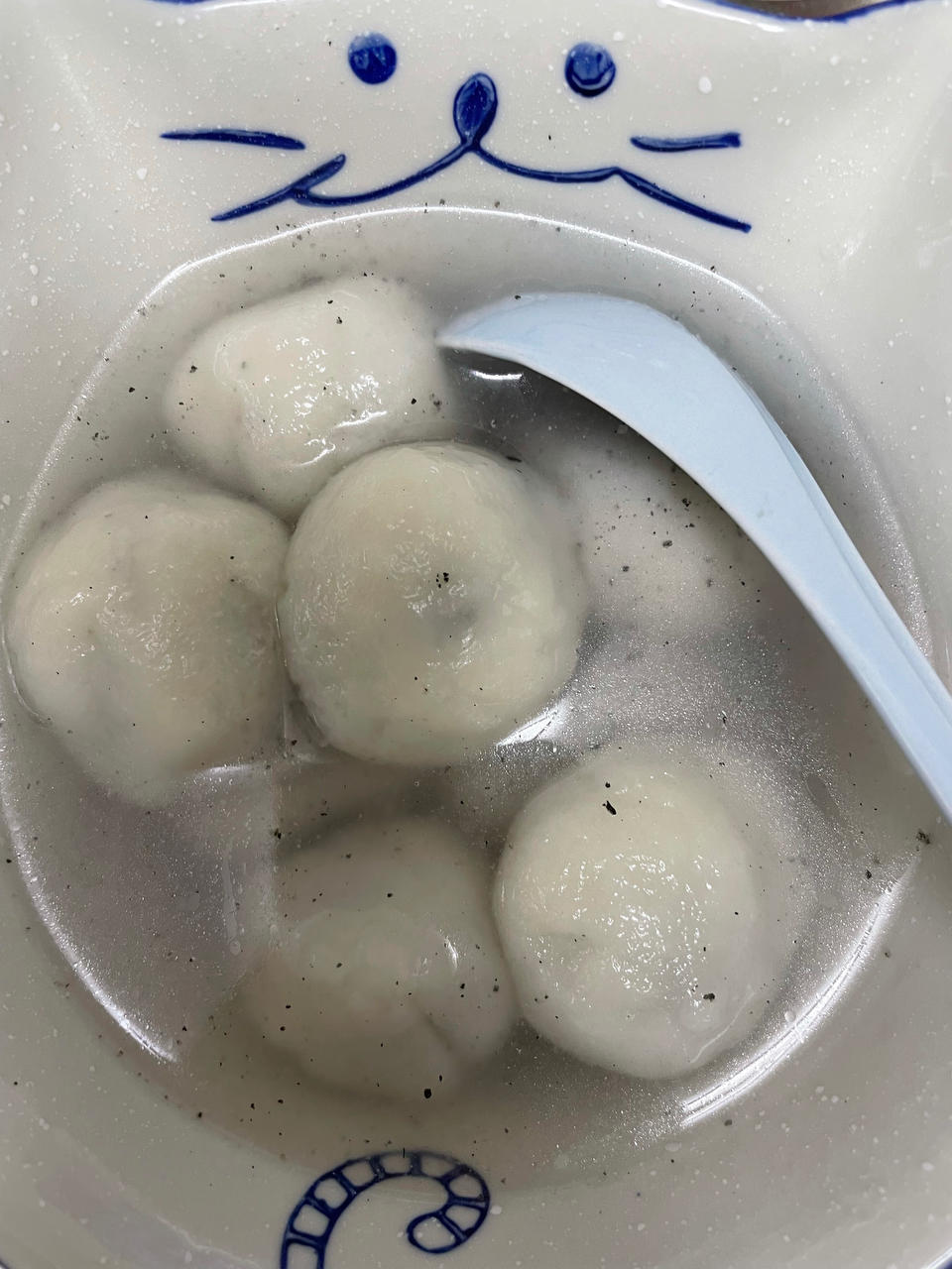 黑芝麻汤圆