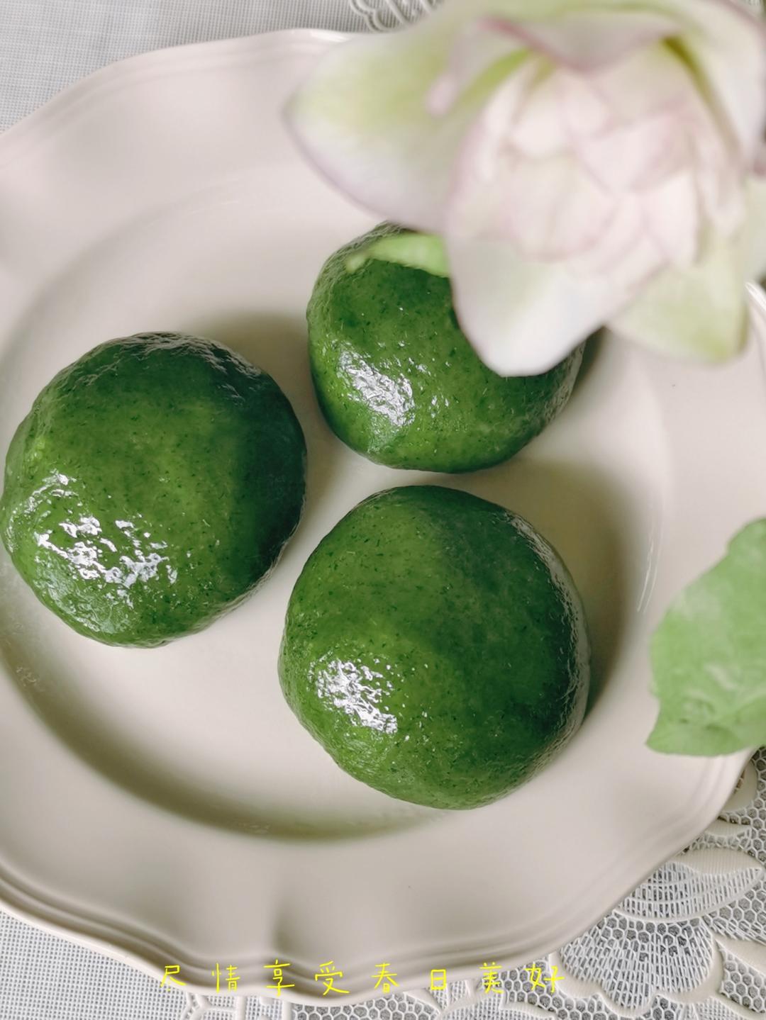 清明必吃的艾草青团