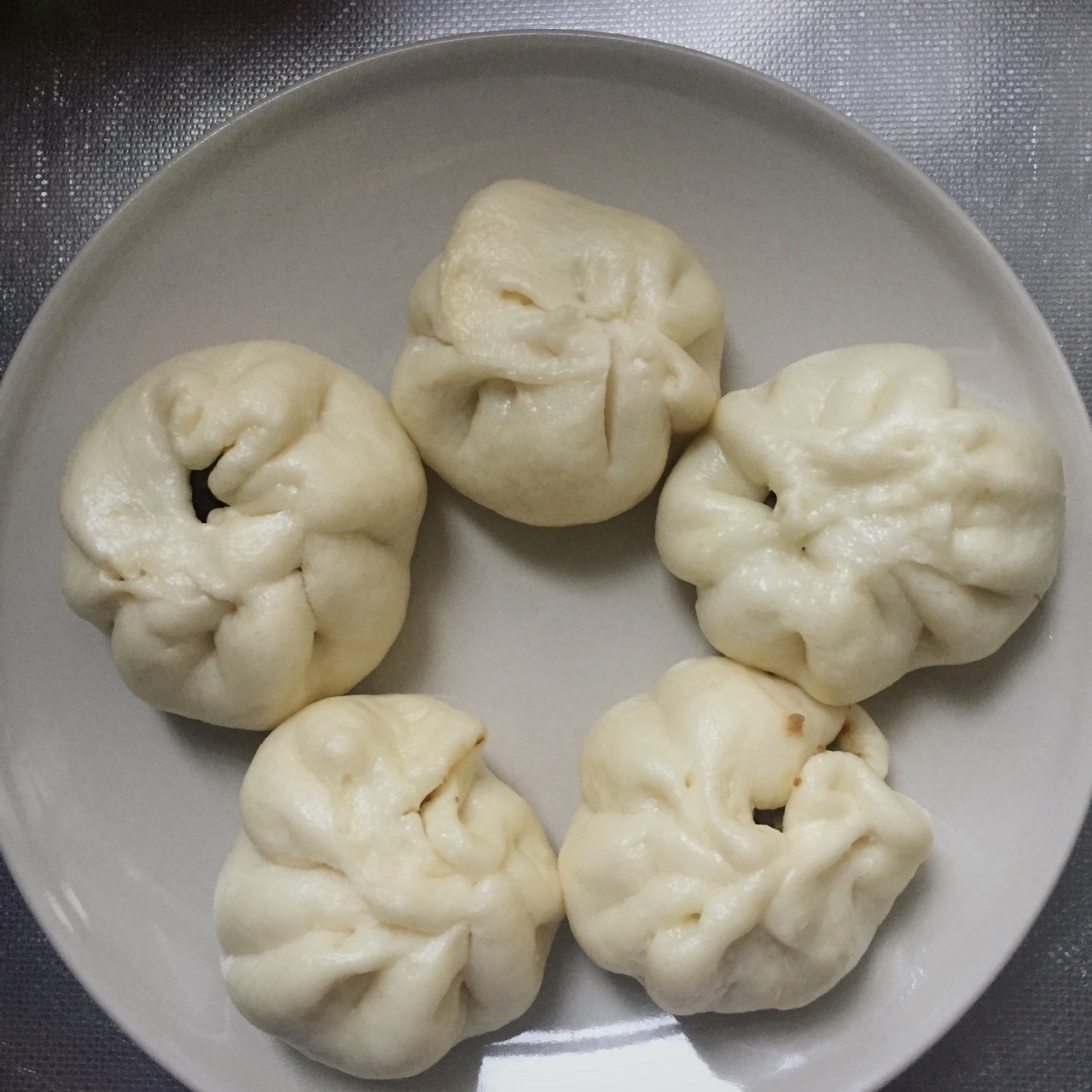 鲜肉包子