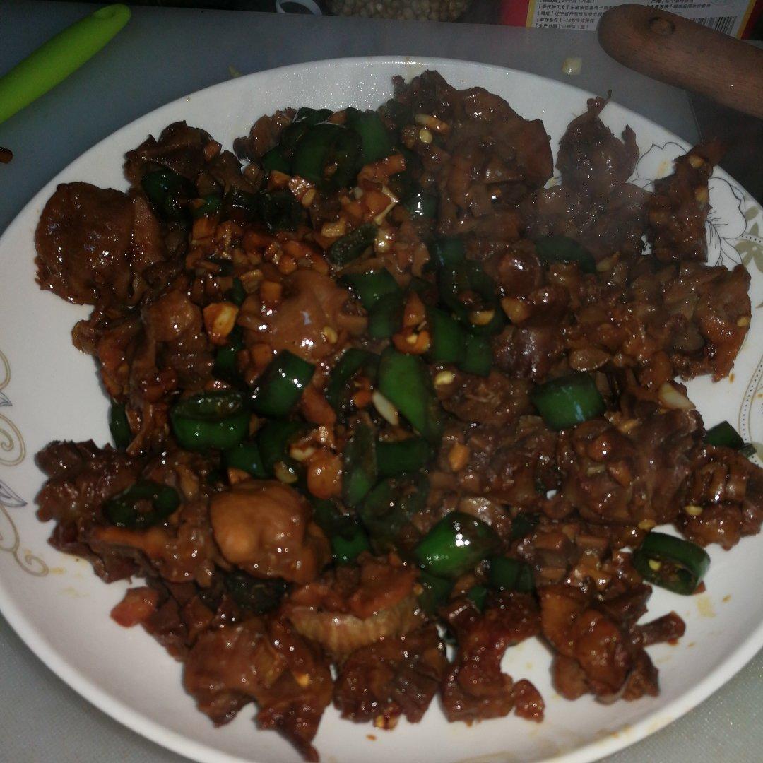 小米椒爆鸡胗