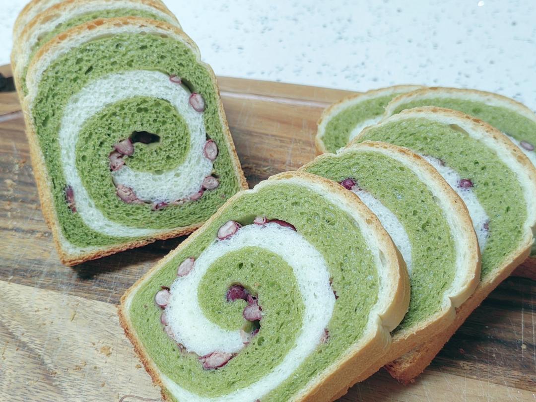 抹茶双色吐司