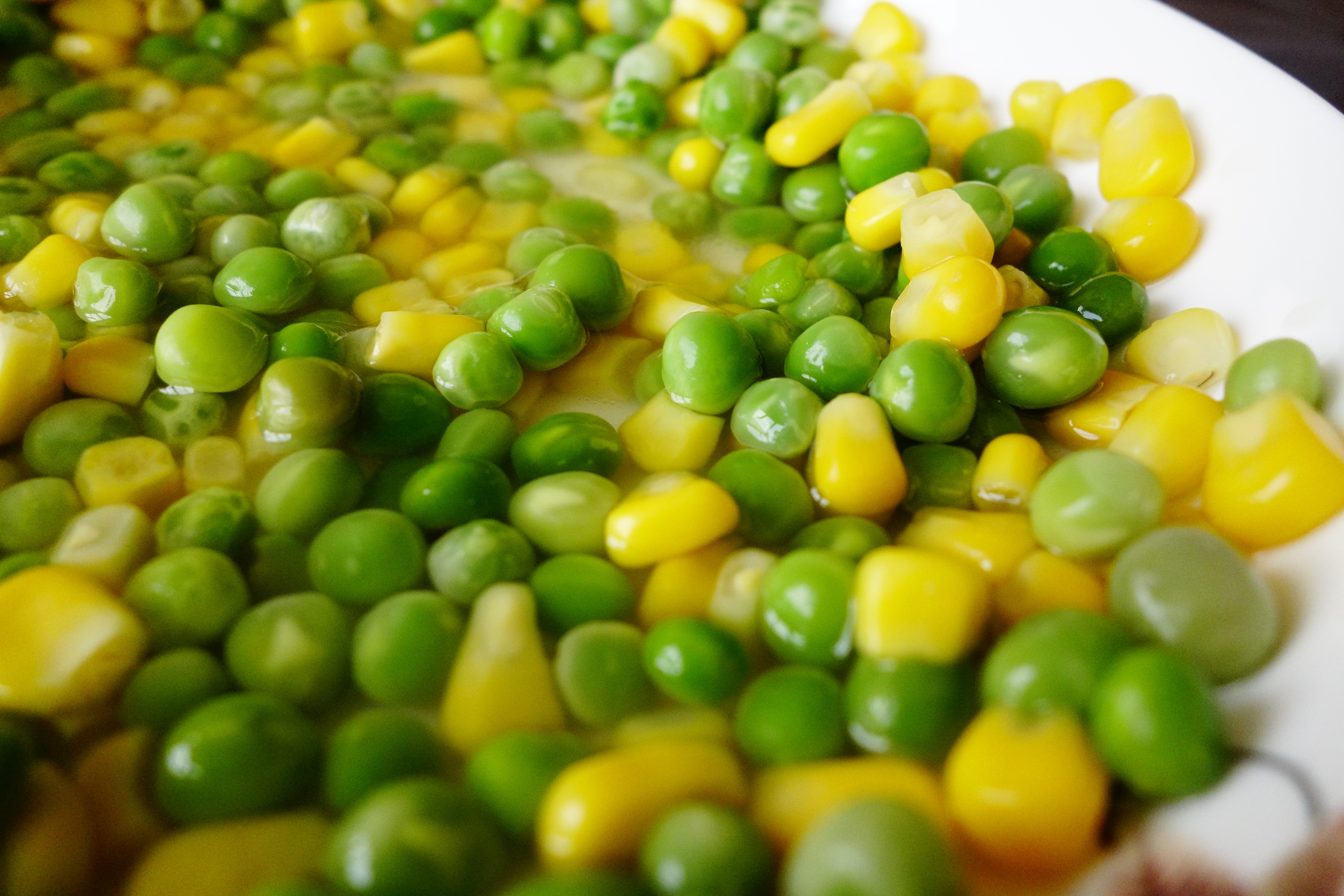 早安煎蛋做的青豆玉米