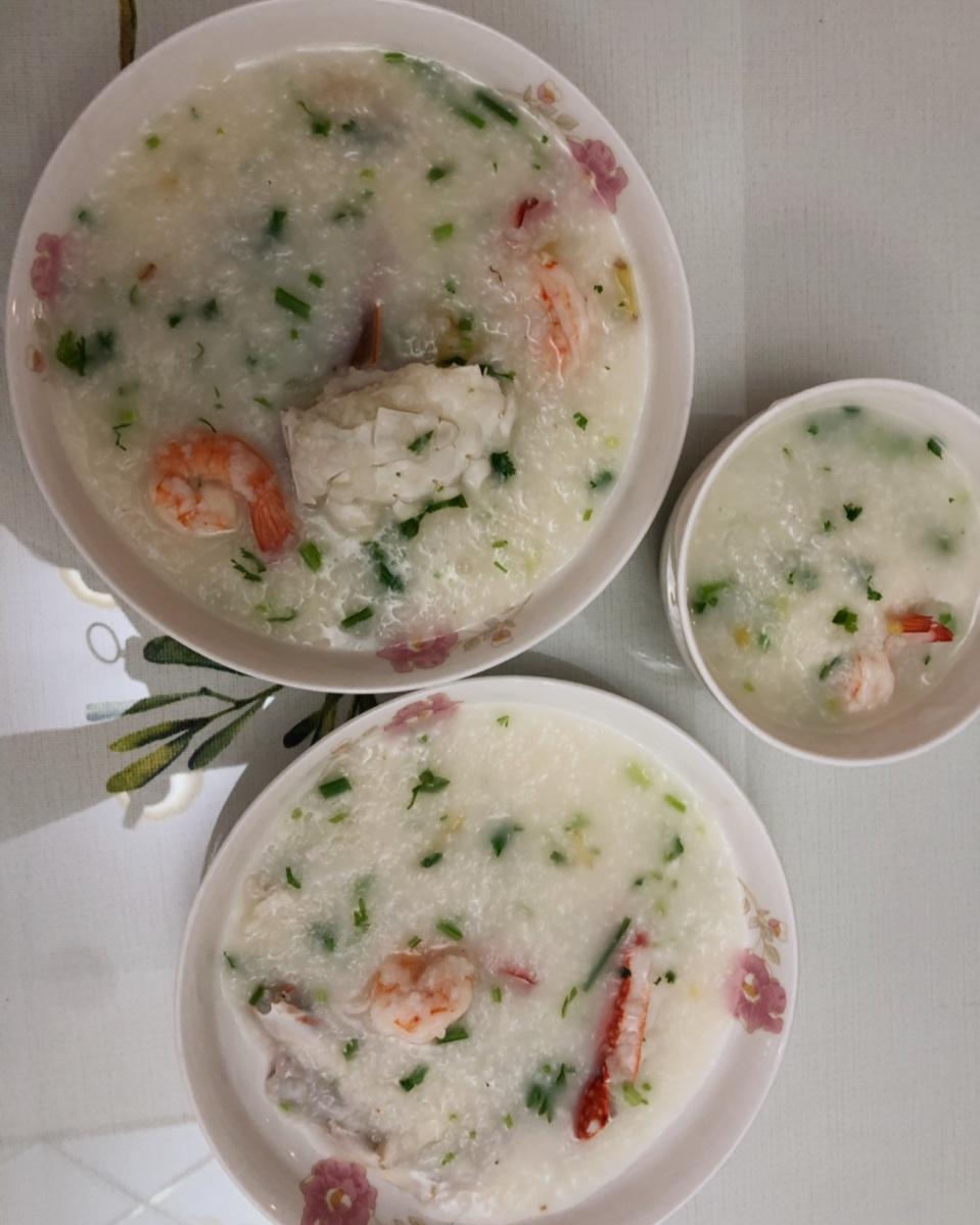 潮汕虾蟹砂锅粥