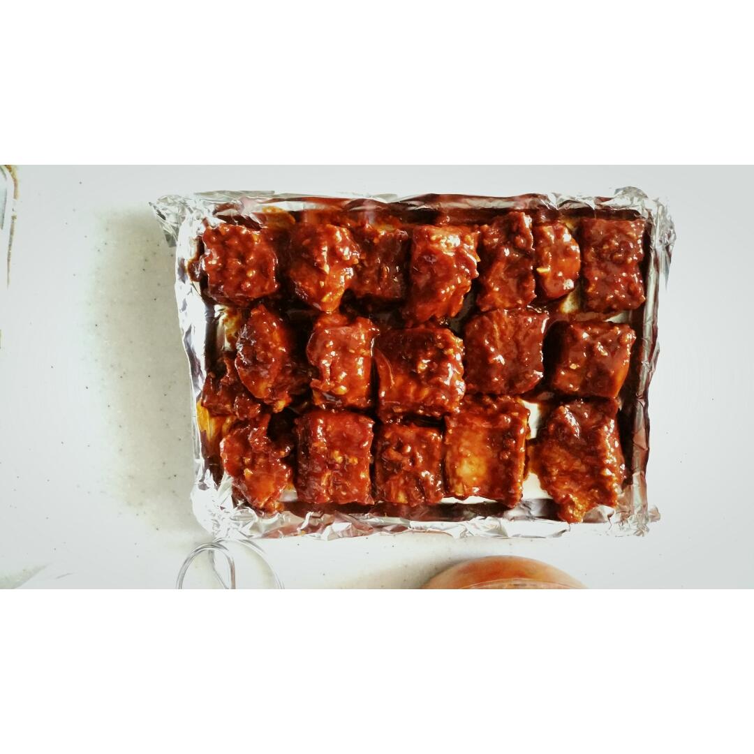 韩式辣酱蒜香烤排骨(肉）