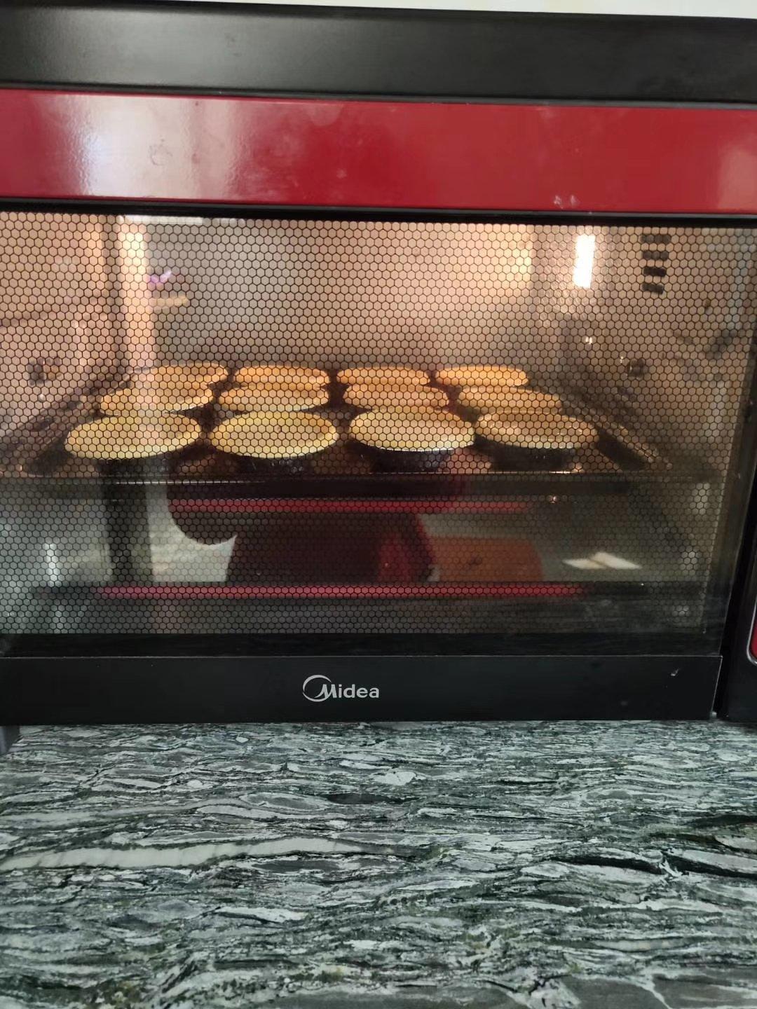 教你做和KFC一样超级好吃的【葡式蛋挞】，吃了根本就停不下来吖