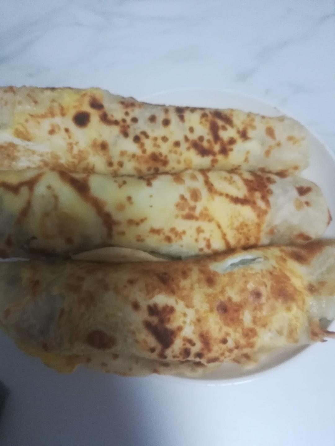 张张都鼓大泡的鸡蛋灌饼这样做不鼓大泡都难