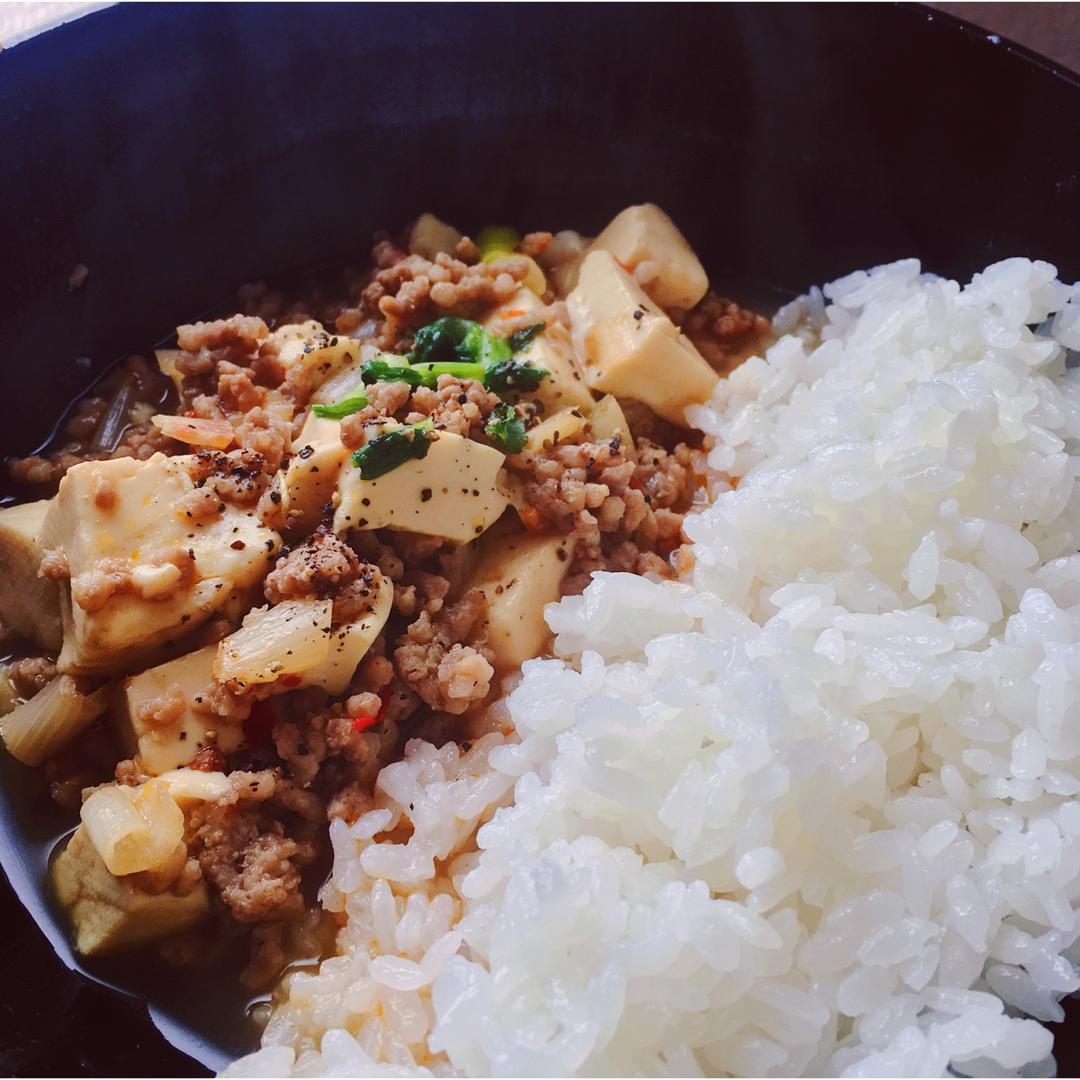 家常红烧肉末豆腐