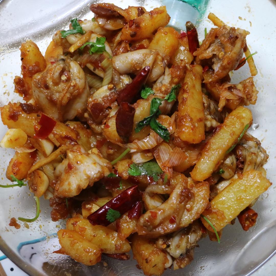 干锅牛蛙