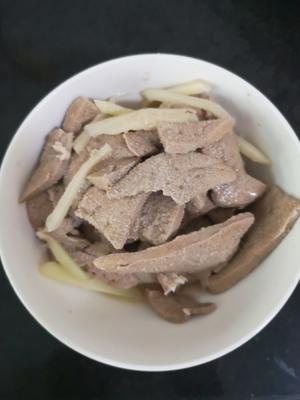 超嫩超鲜的 猪肝瘦肉汤的做法 步骤5