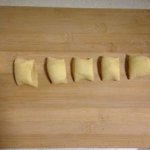 火腿肠面包的做法 步骤5