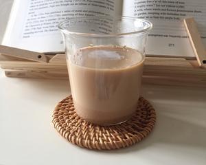 超简单的自制奶茶的做法 步骤3