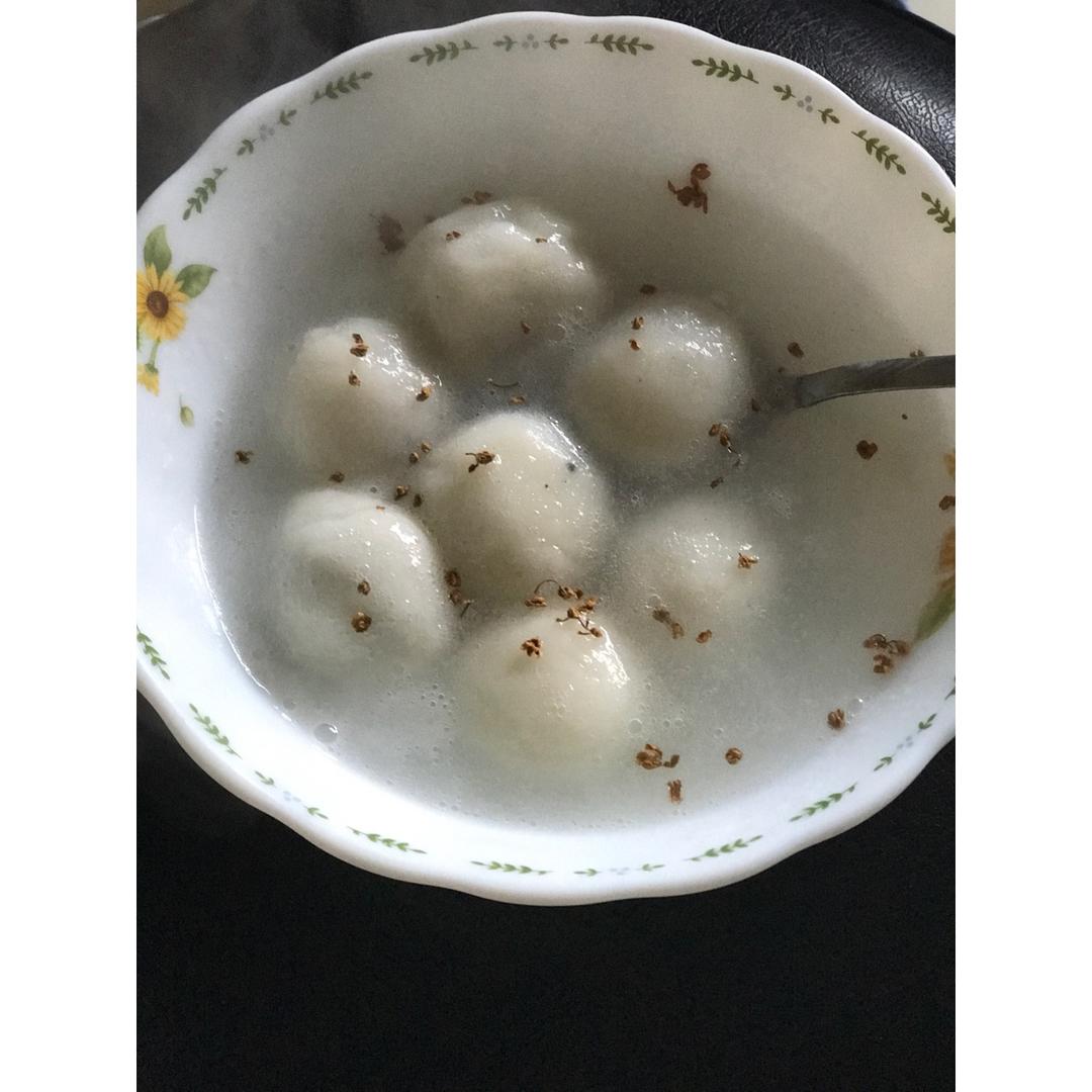黑芝麻汤圆