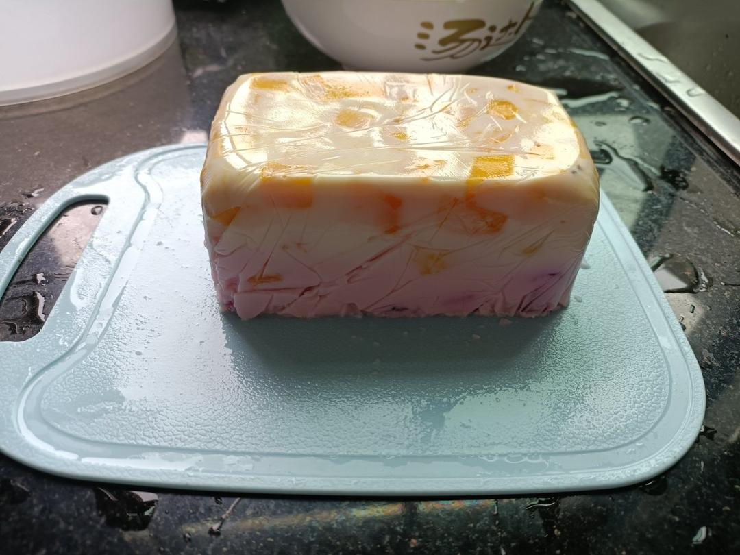 草莓芒果椰奶冻