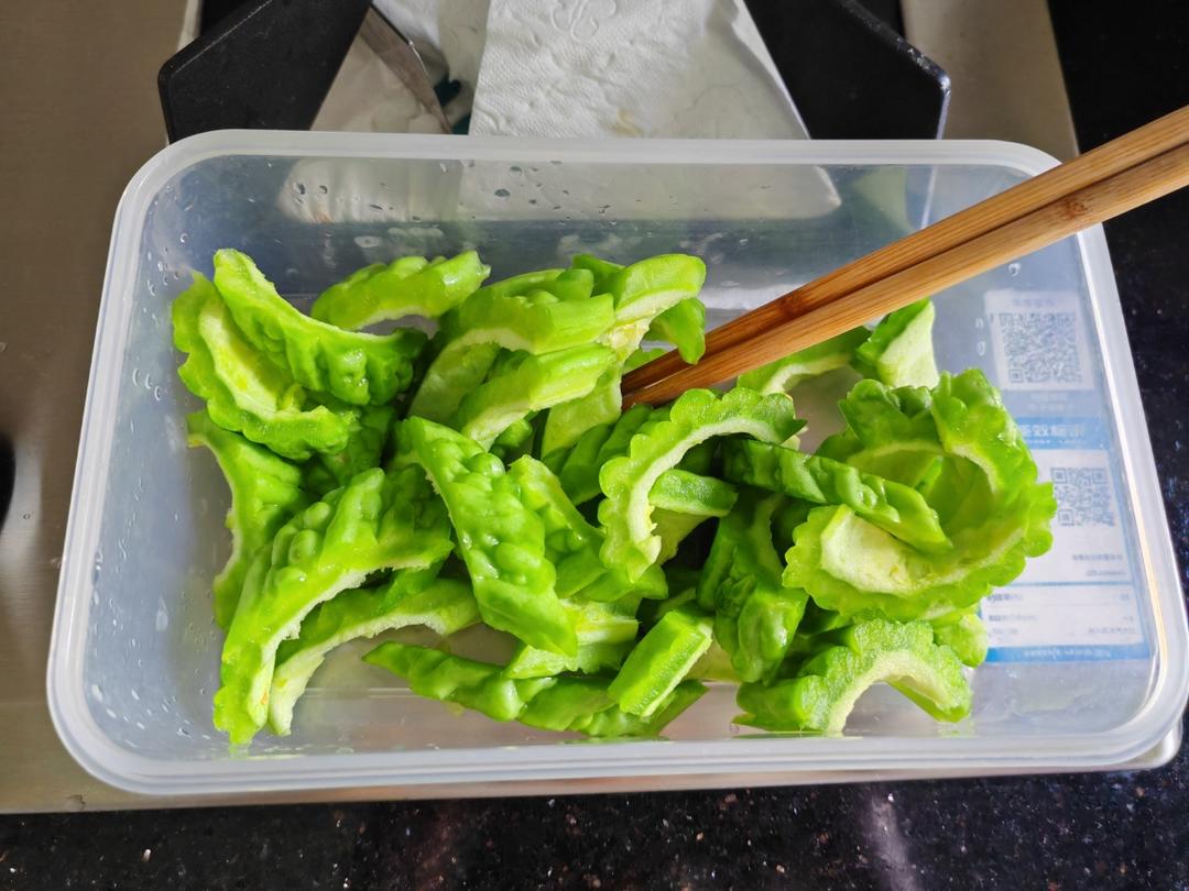 清炒苦瓜