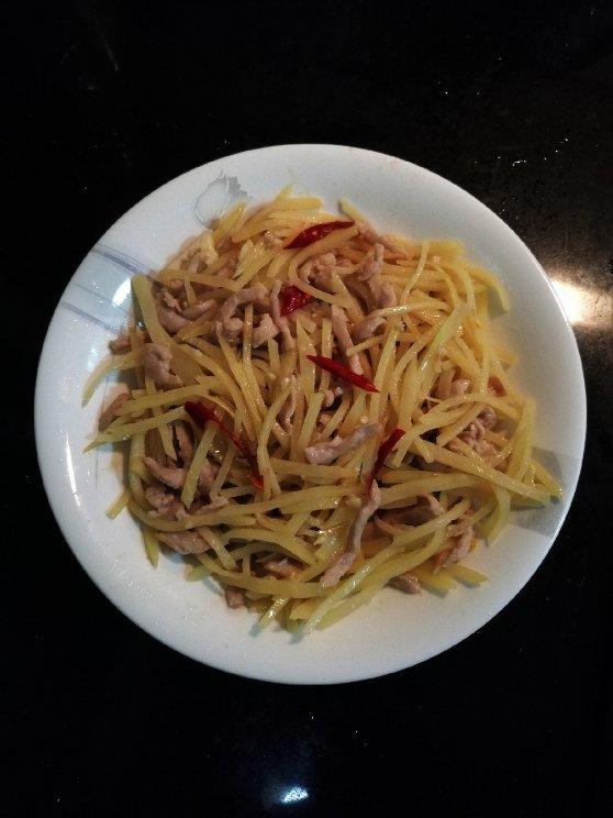 土豆丝炒肉