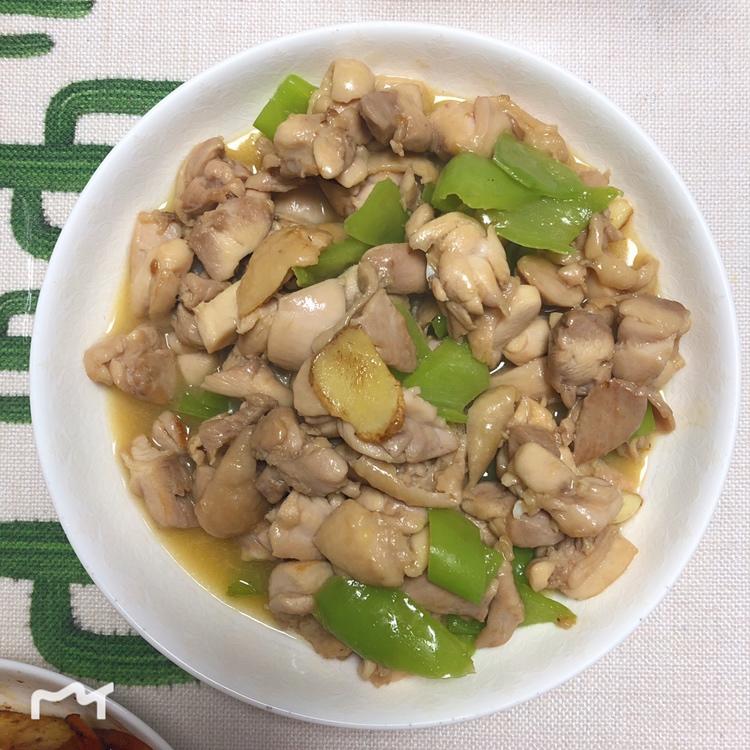 青椒炒鸡腿肉（大厨级别）