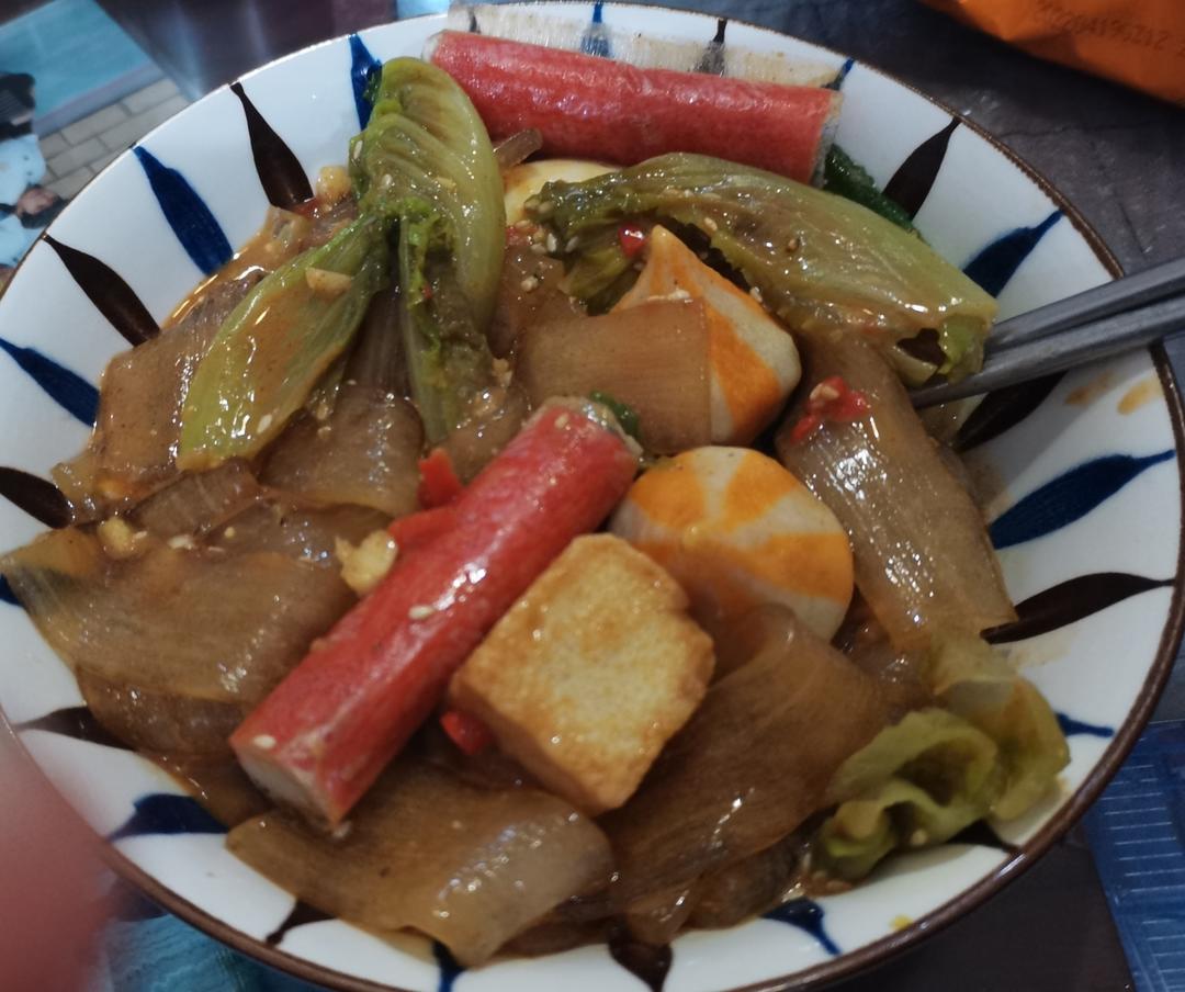 秒杀小夜市的麻酱流汁宽粉
