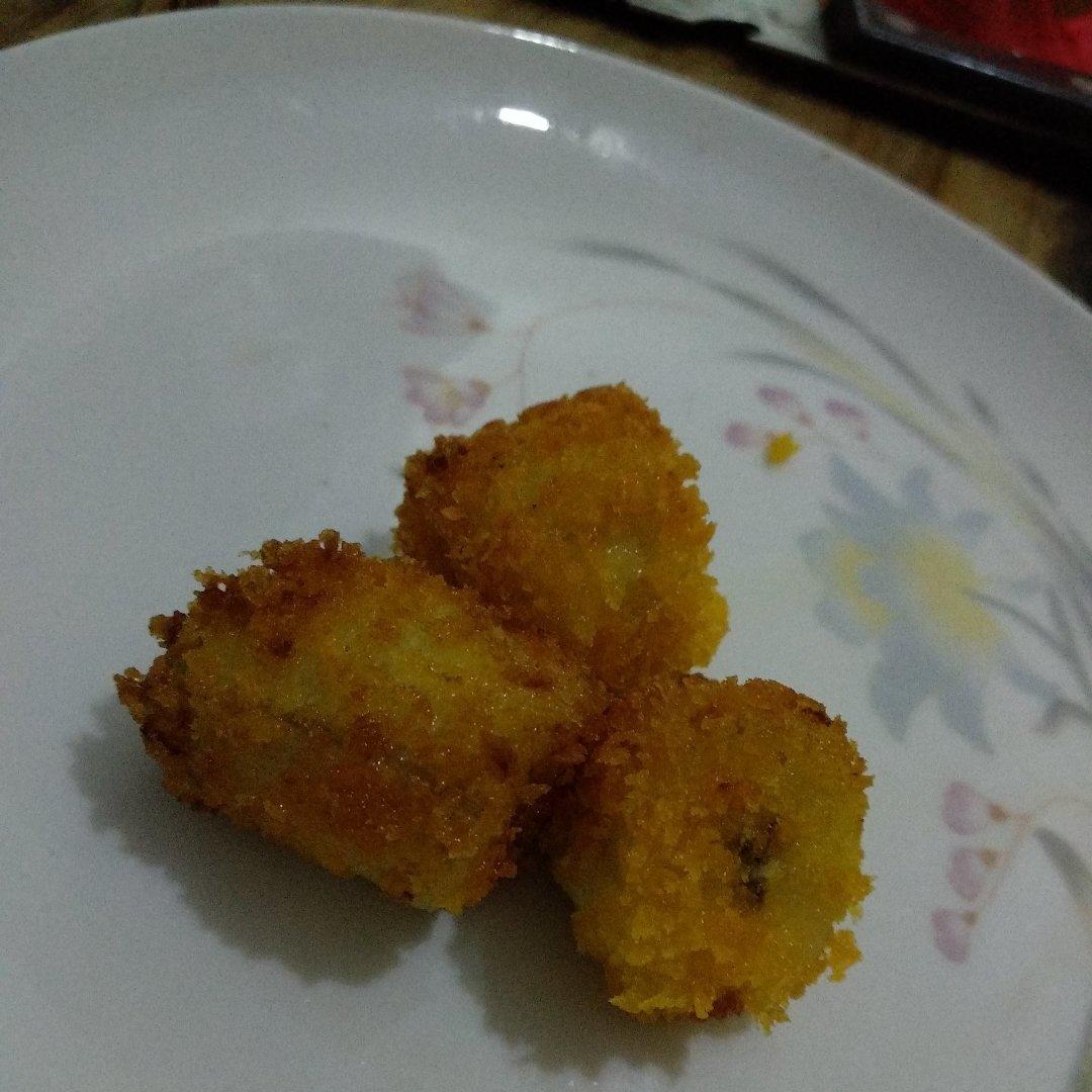 炸香蕉球