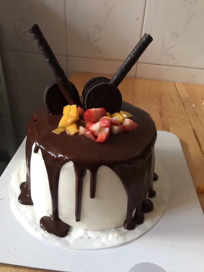 巧克力淋面蛋糕