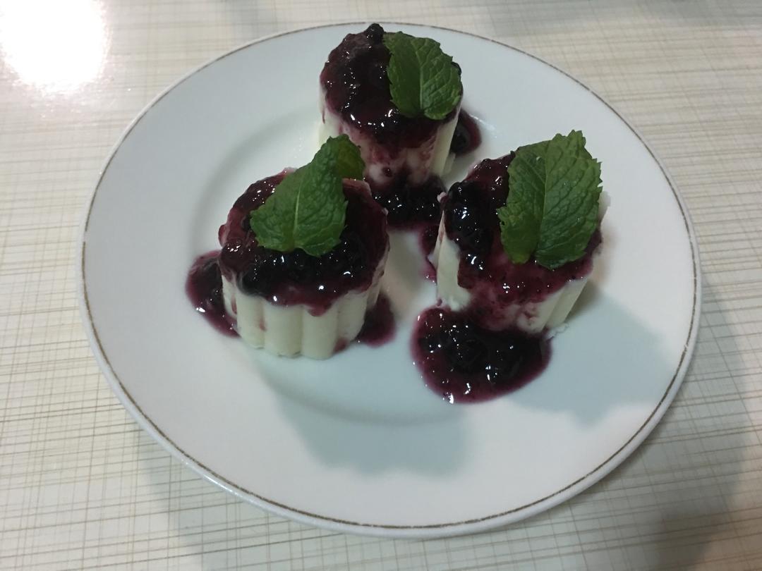 山药蓝莓糕的做法