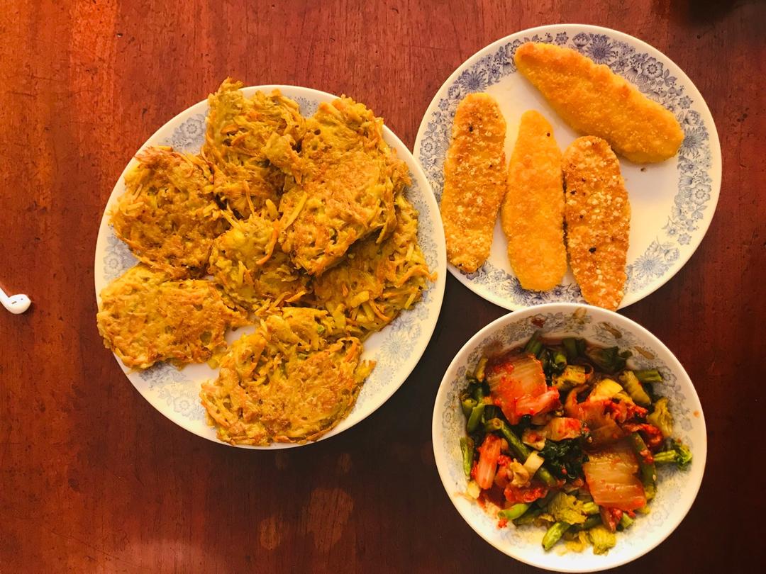 零失败胡萝卜土豆丝饼