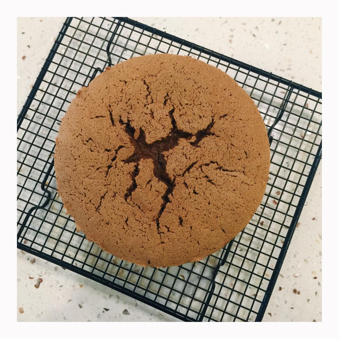 巧克力戚风蛋糕