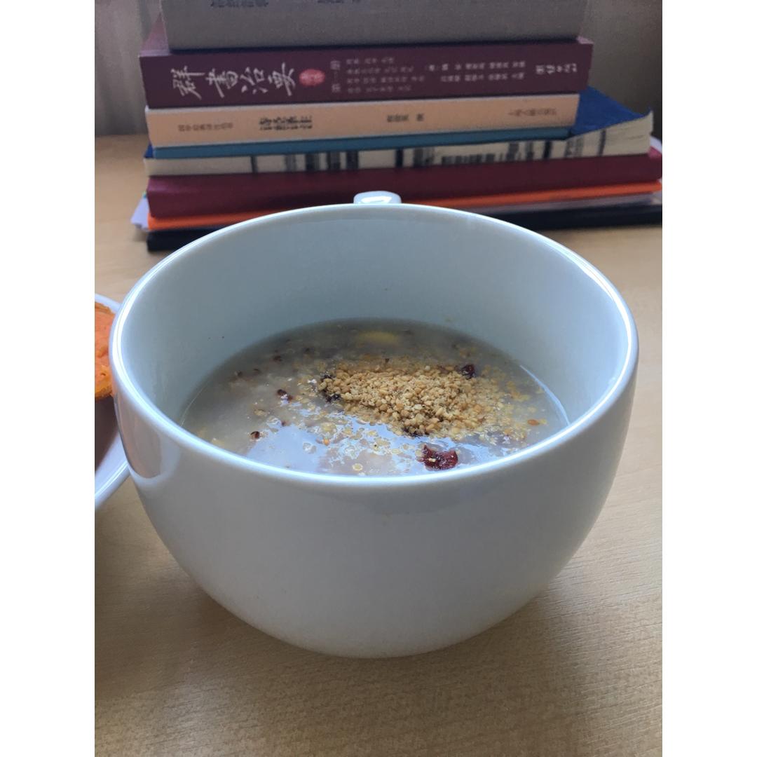 藜麦燕麦牛奶