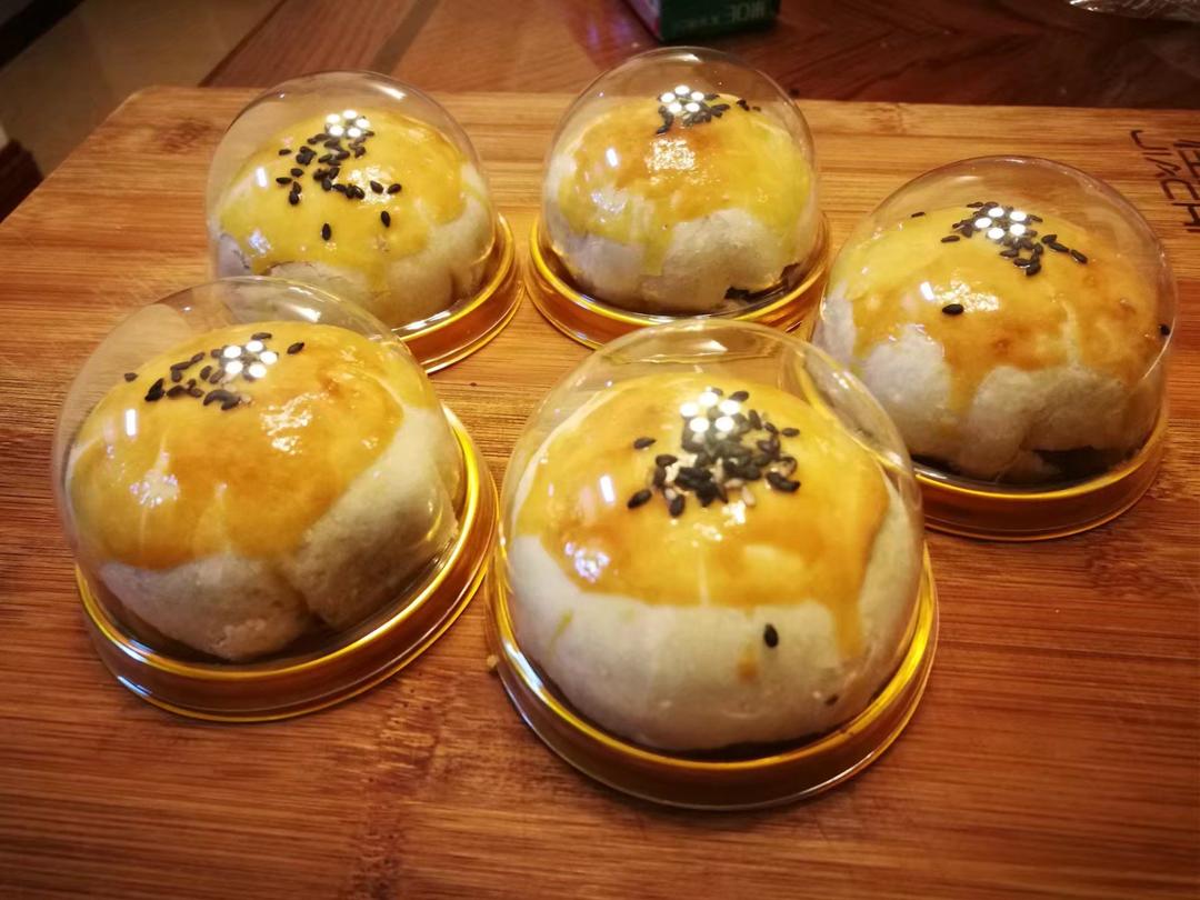 蛋黄酥