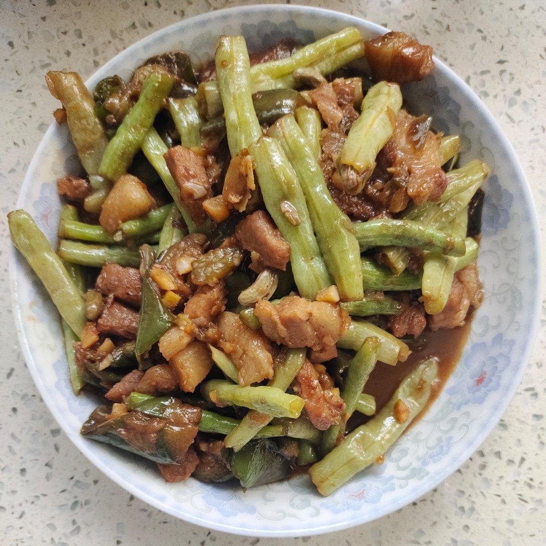 不需要油炸简单美味易操作五花肉豆角茄子家常做法