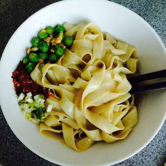 最美不过那碗阳春面