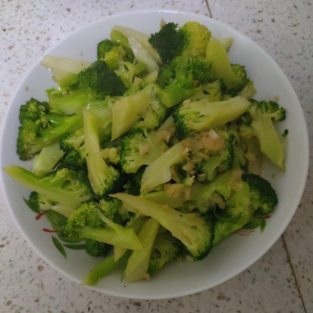 蚝油蒜蓉西兰花
