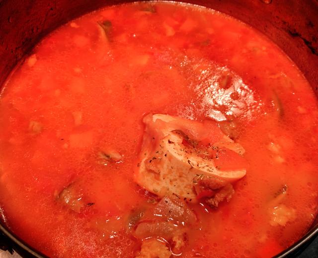 番茄牛骨浓汤的做法