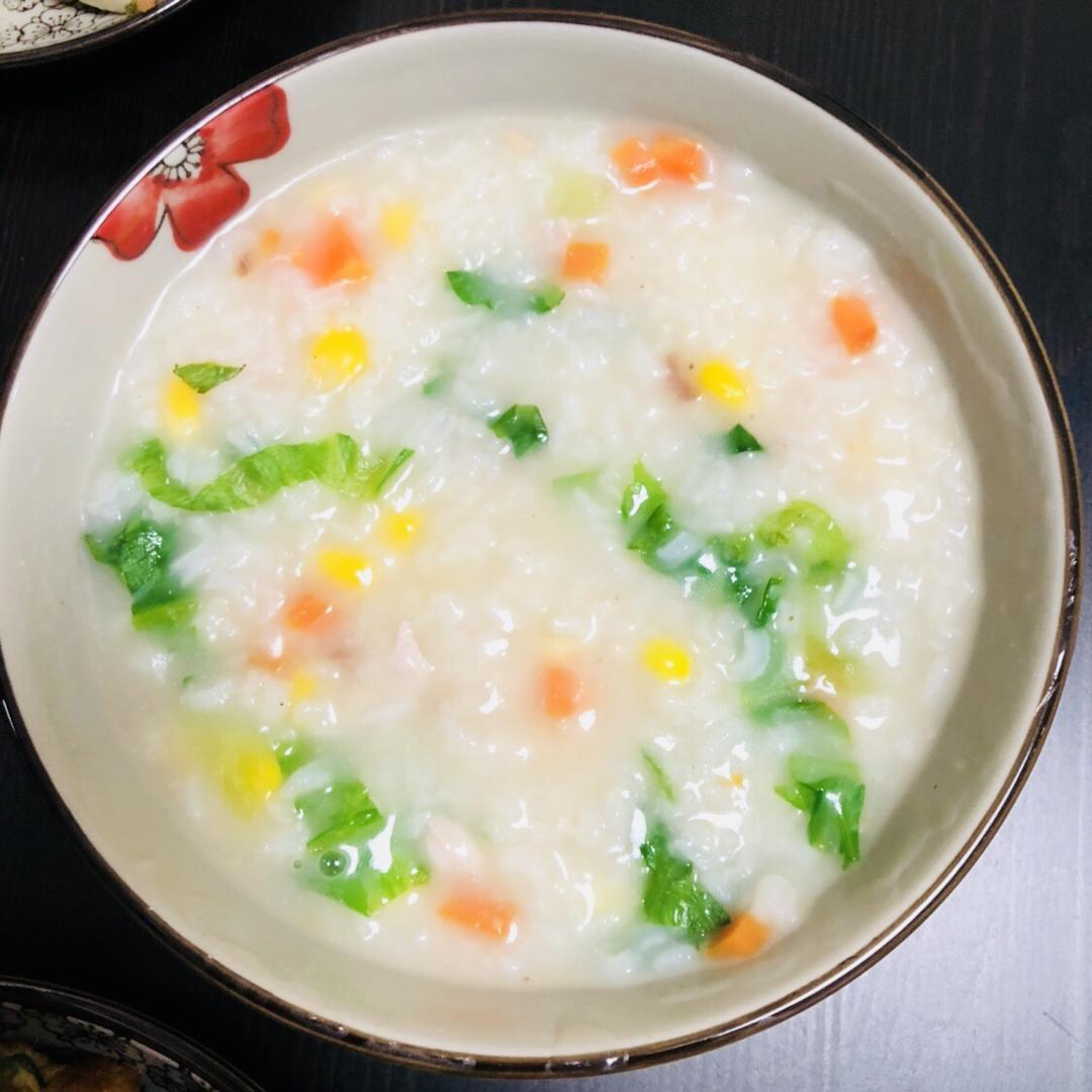 玉米胡萝卜瘦肉粥