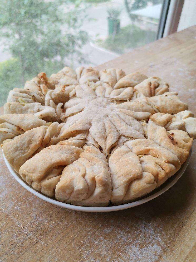 用电饭锅做蒜香面包，比甜面包还好吃