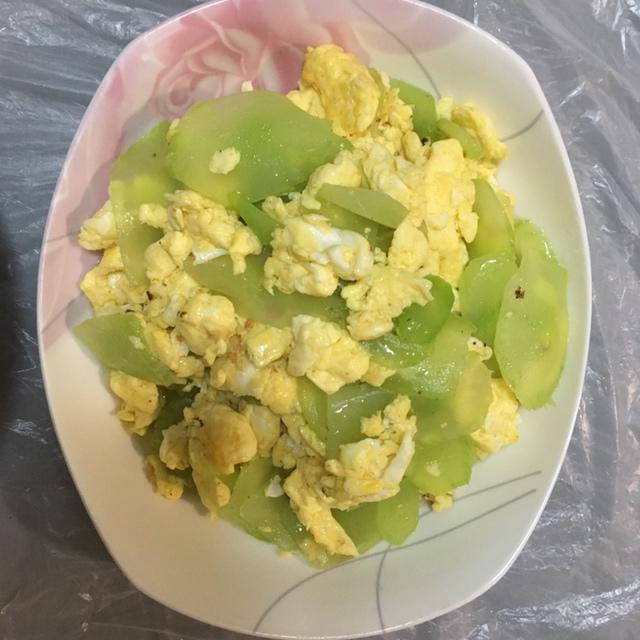 莴笋炒蛋