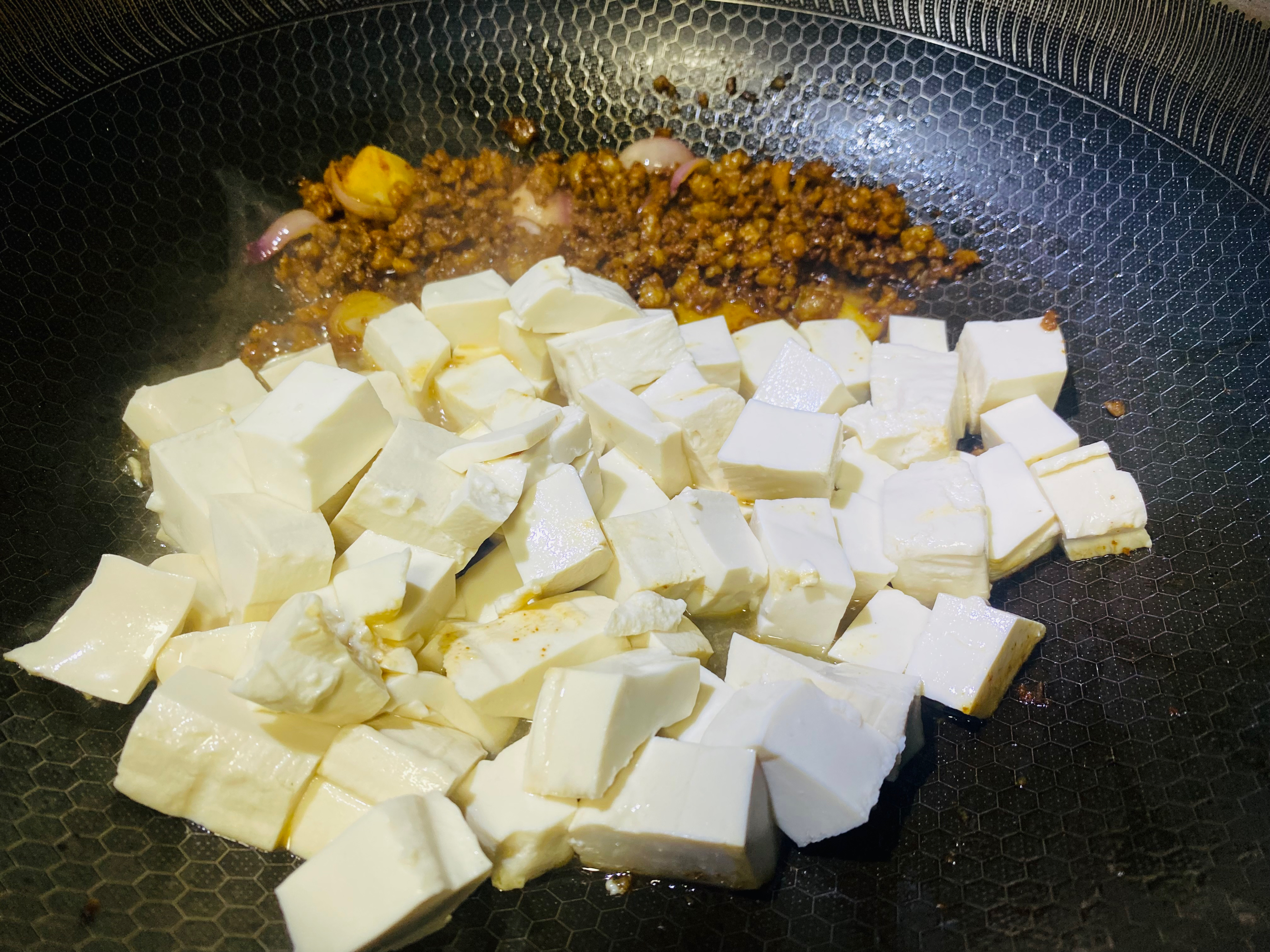 【家常菜】肉沫焖豆腐的做法 步骤4
