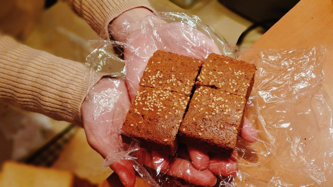 松软可口的枣糕