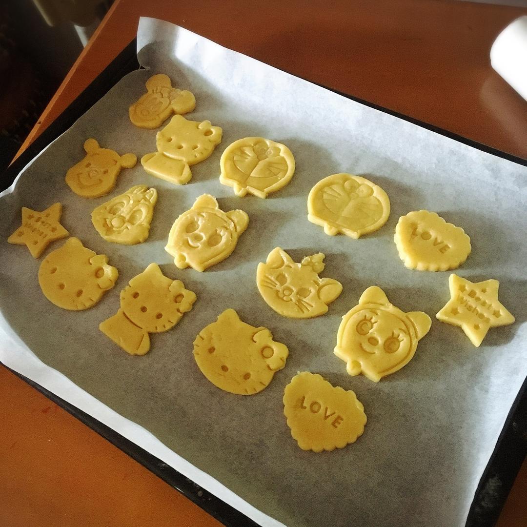 卡通黄油饼干