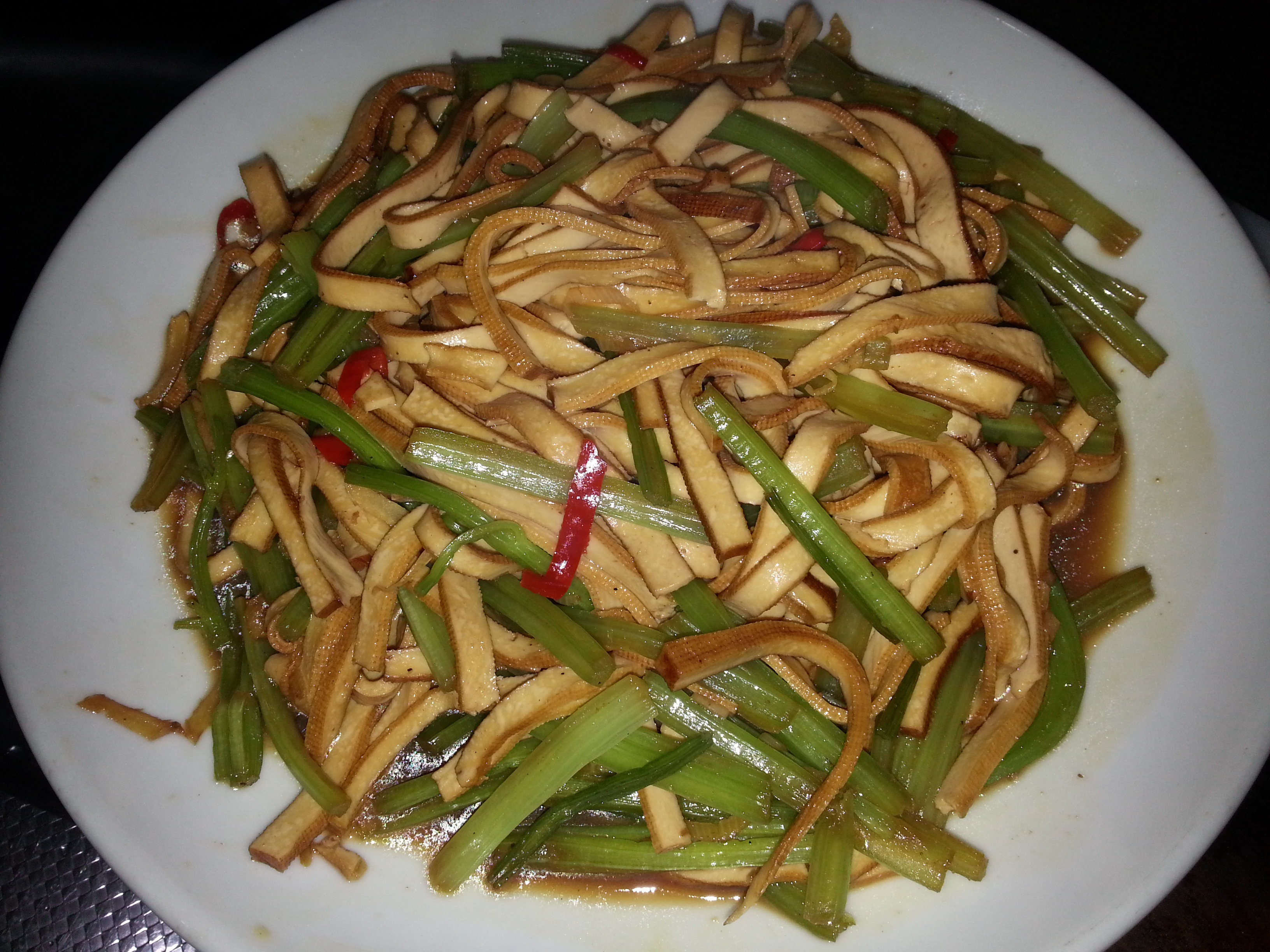 芹菜炒香干