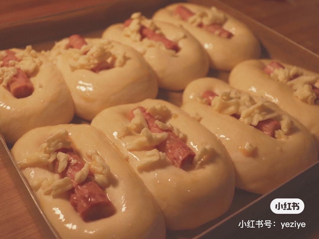 葱香芝土火腿包