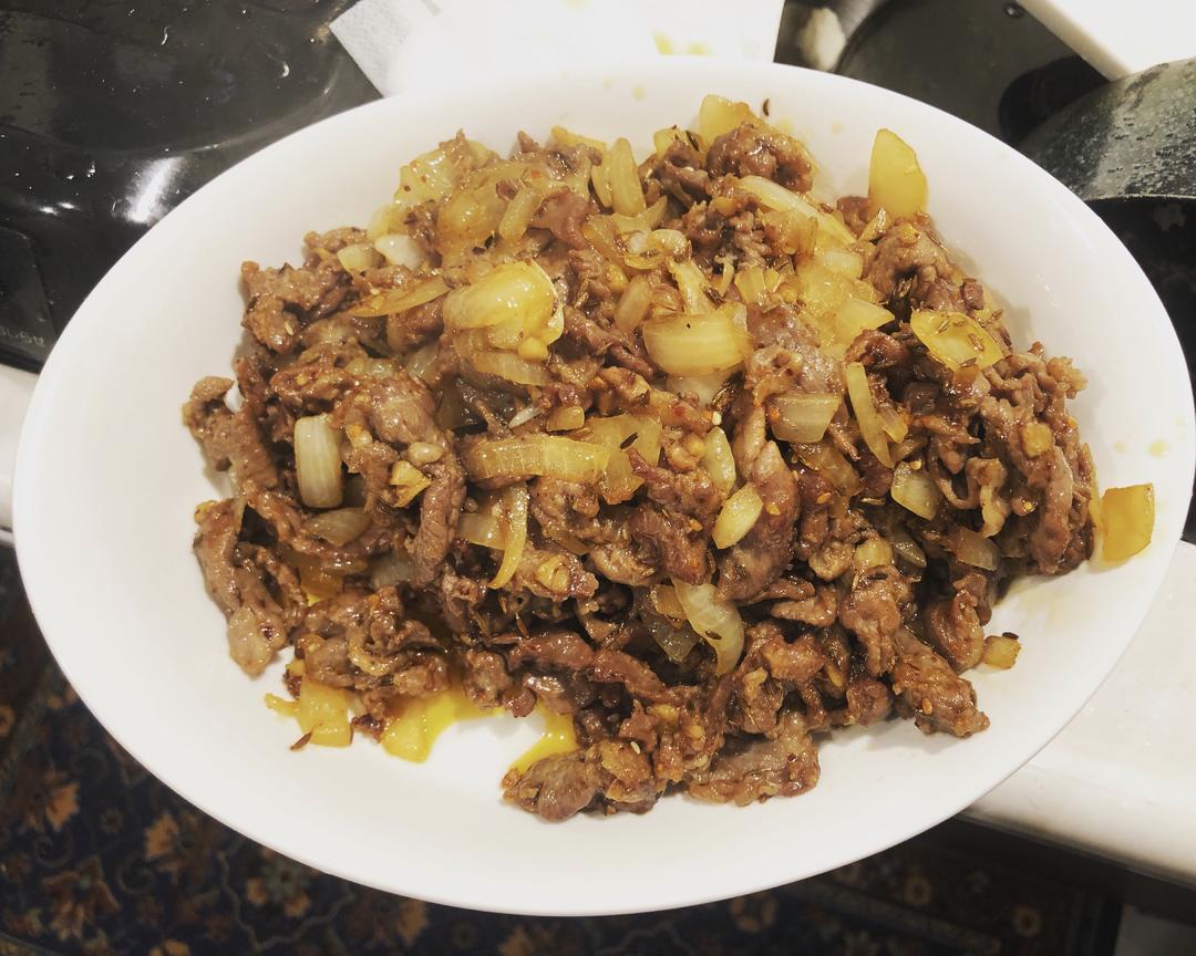 家庭传统制法孜然羊肉