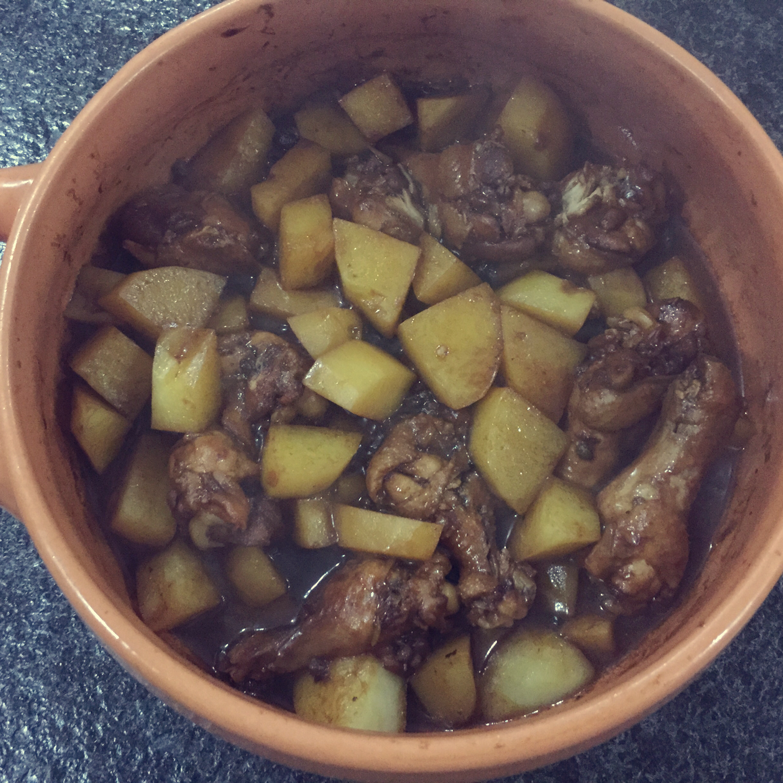 红烧土豆炖鸡腿