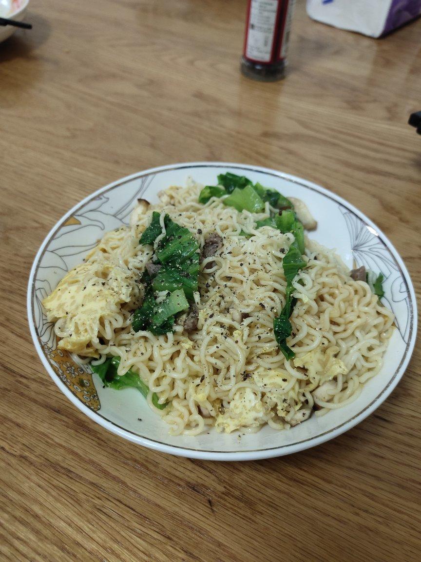 好吃到停不下来的——酱油蒸面